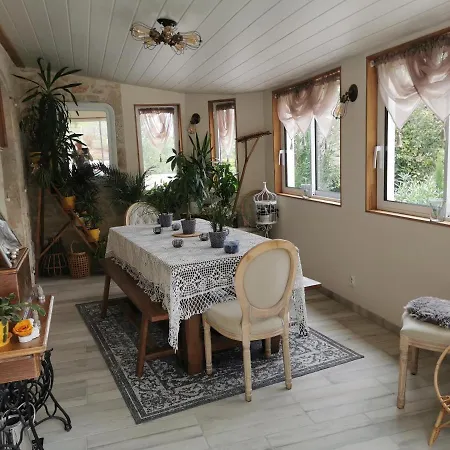 Bed & Breakfast Domaine Des 3 Cypres Mimosa Chez Nath & Pat